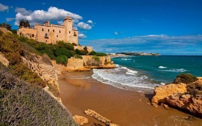 CASTILLO DE TAMARIT · EXCURSIÓN · CAMINO DE RONDA.